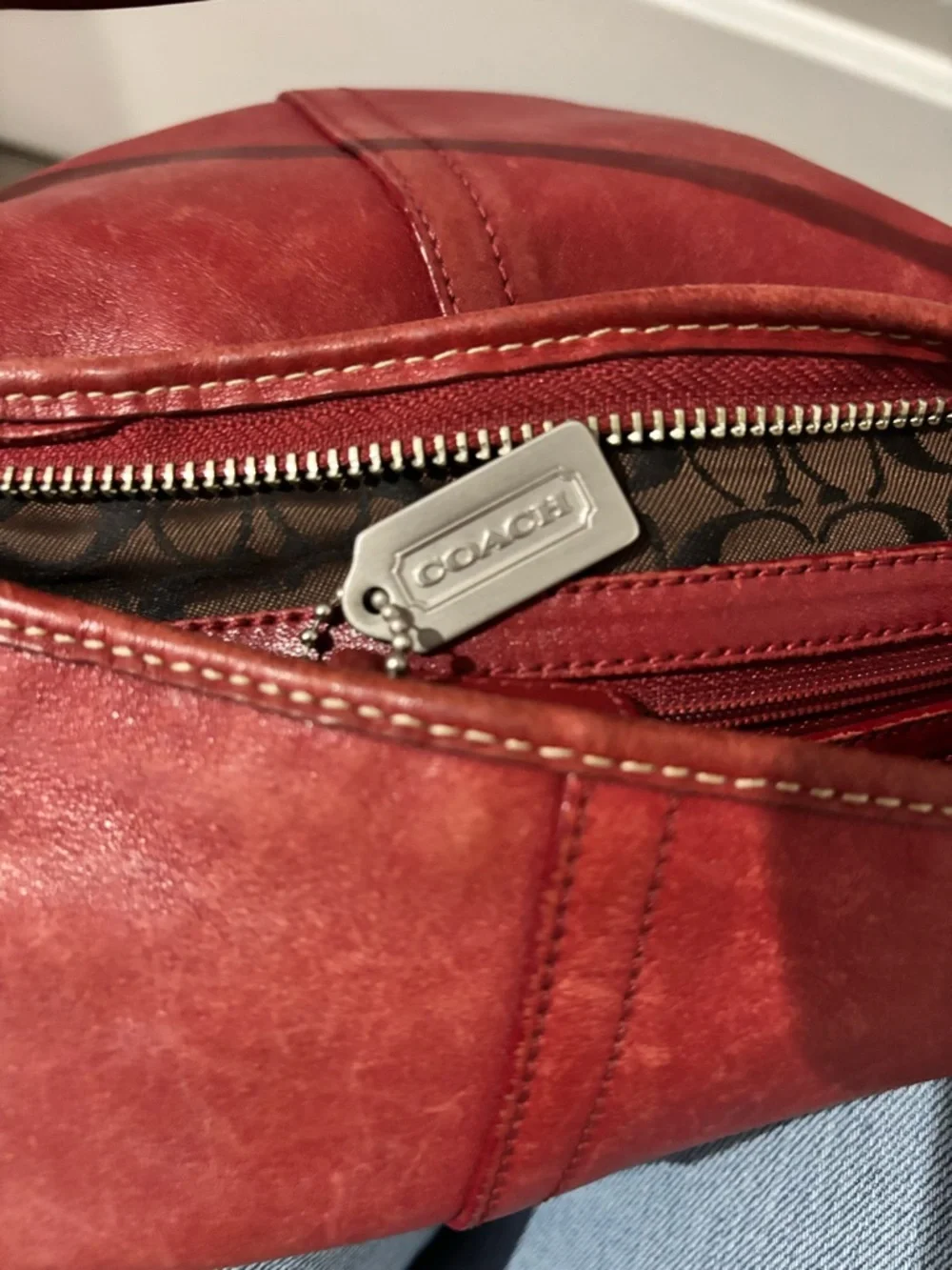 Vintage Coach Ergo 9219 Red Leather Hobo Shoulder Bag Y2K Slouchy Cowhide Purse - Picture 11 of 11